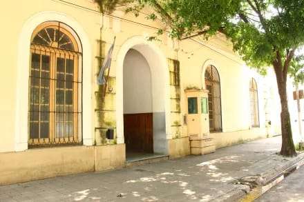 Un jubilado de 88 años fue víctima de un violento intento de robo